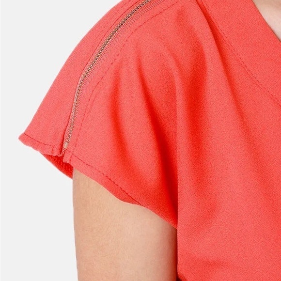 Lulu’s Colorblock shift dress with zipper detail - Picture 5 of 8